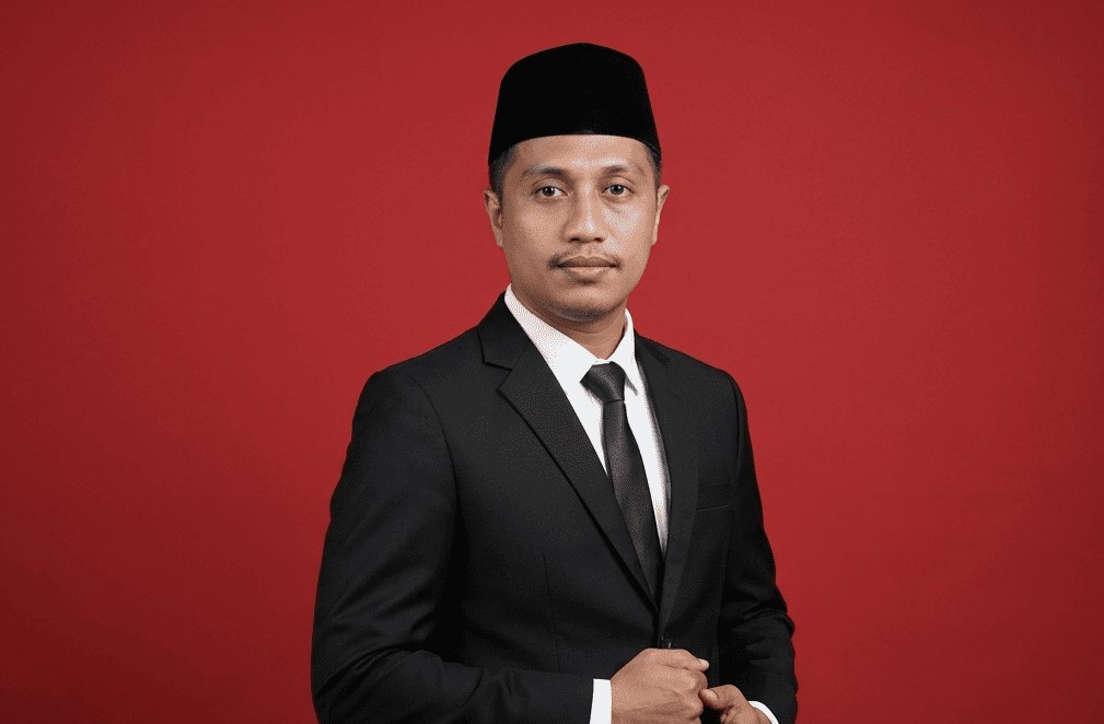 Edwin Adnan, S.Pd,., M.Pd